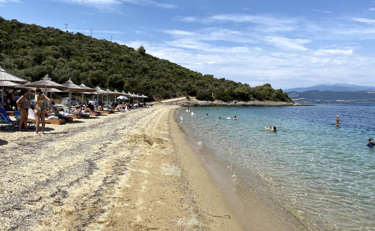 Foto de Pantermos beach con arena fina y guijarros superficie