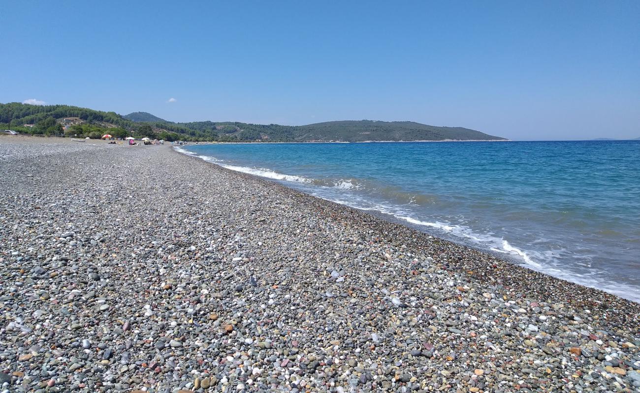 Foto de Elinika beach con guijarro gris superficie