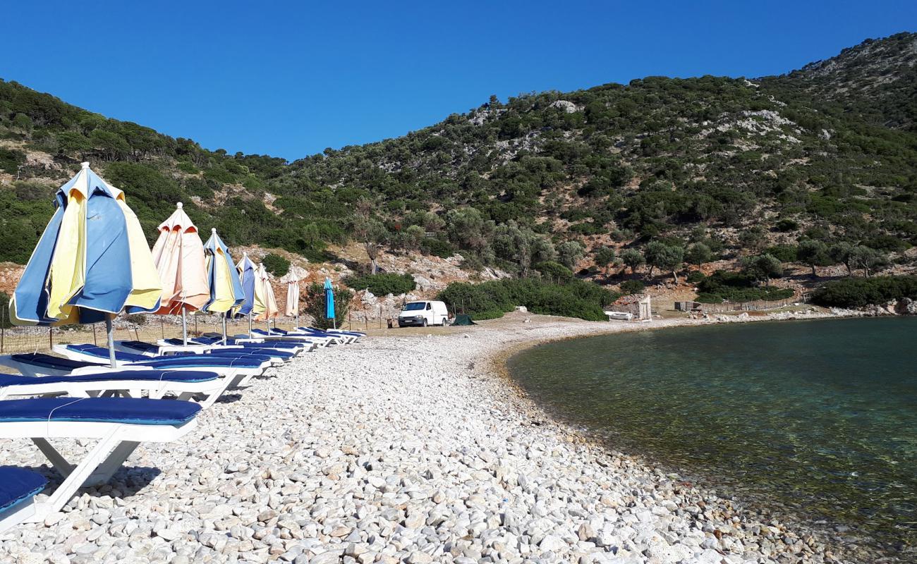 Foto de Gerakas beach con piedra superficie