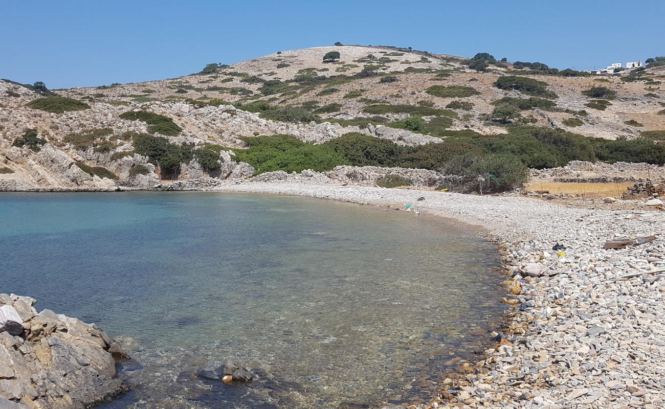 Foto de Tsankari beach con piedra superficie