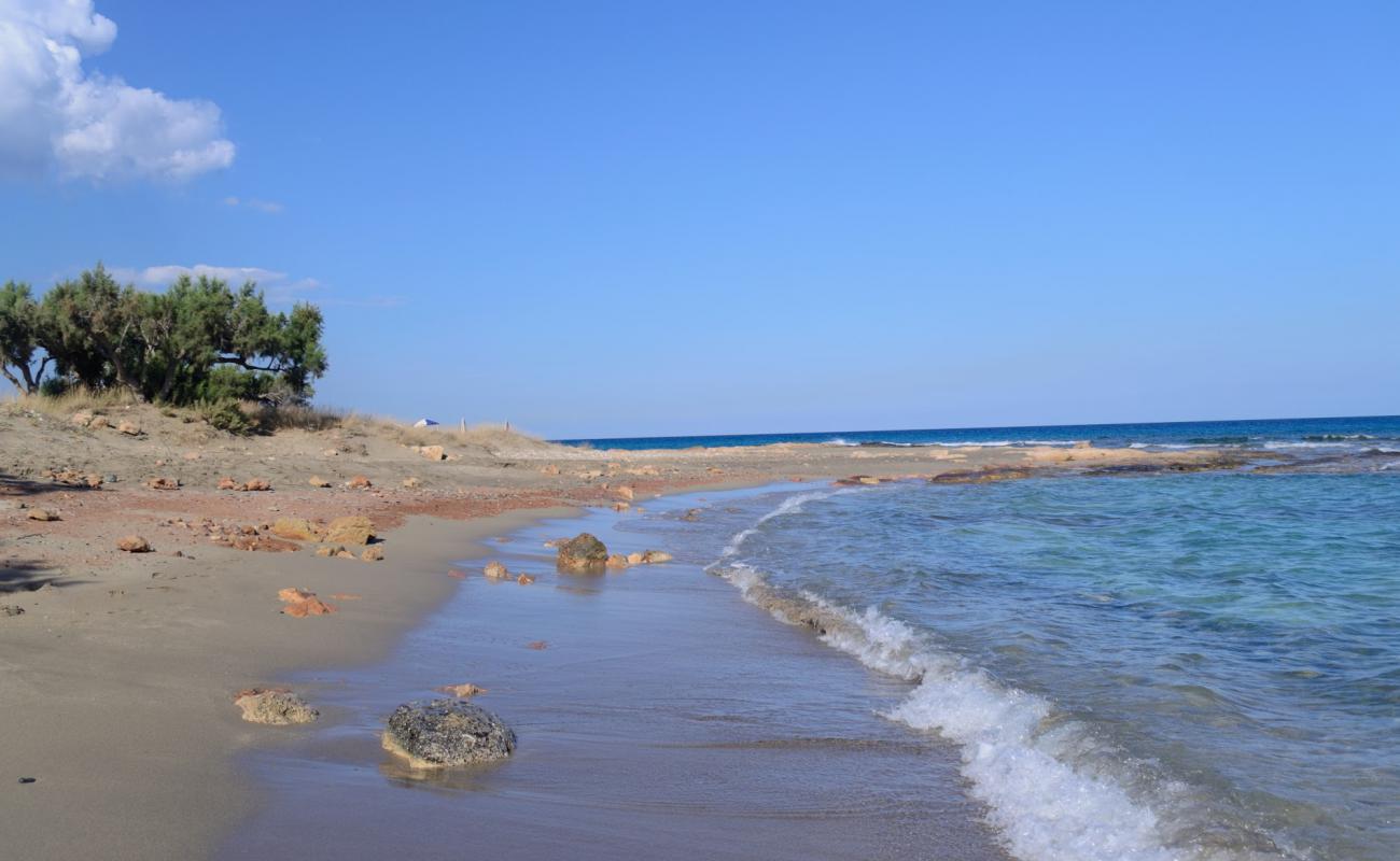 Foto de Xerokambos beach con arena brillante superficie