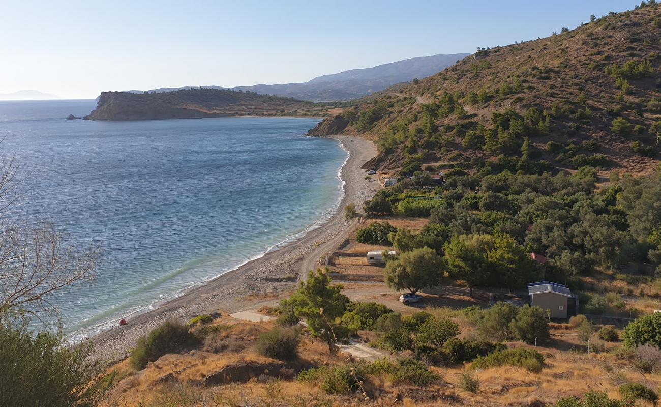 Foto de Agios Ioannis con guijarro ligero superficie