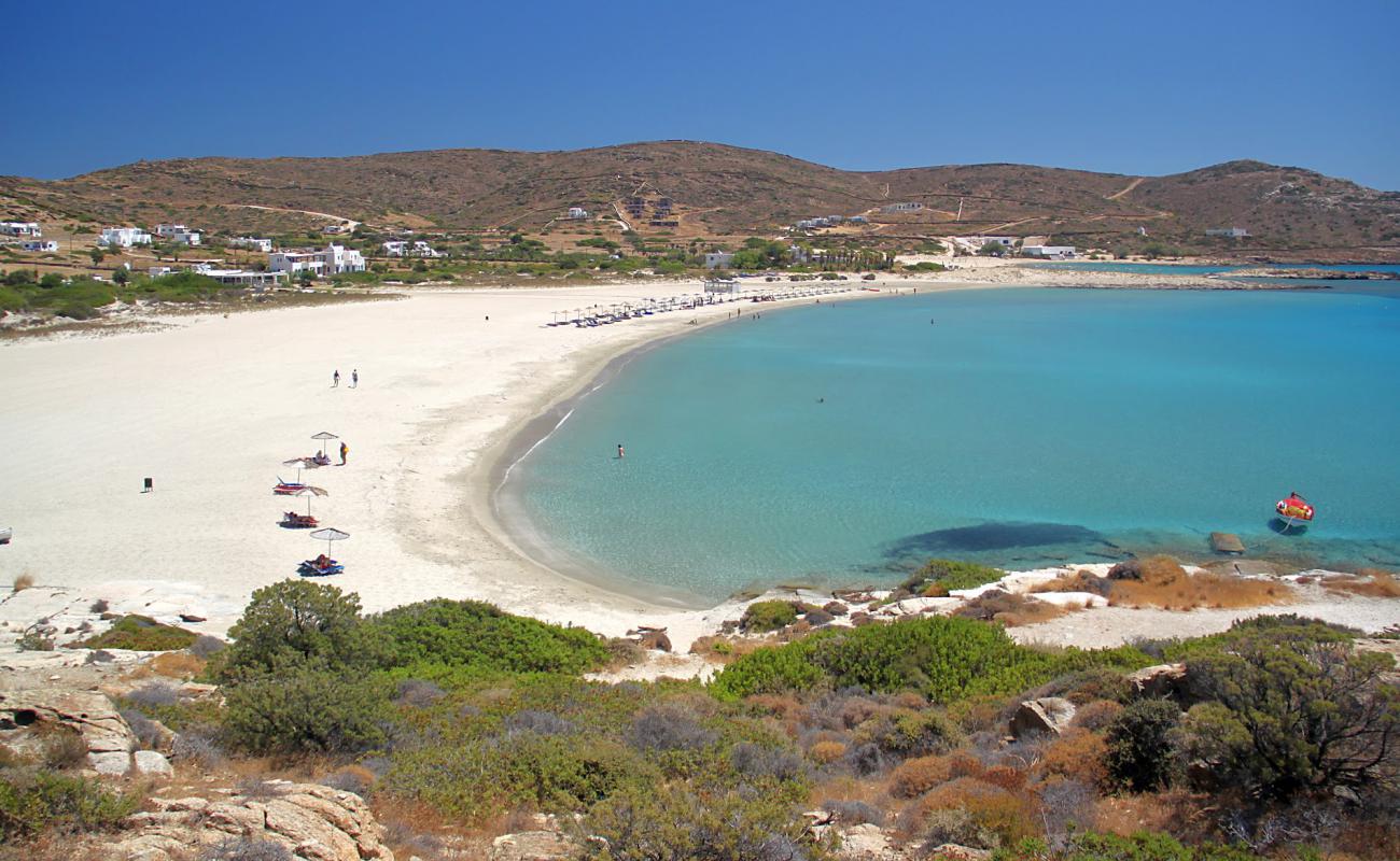 Foto de Playa Magganari con brillante arena fina superficie