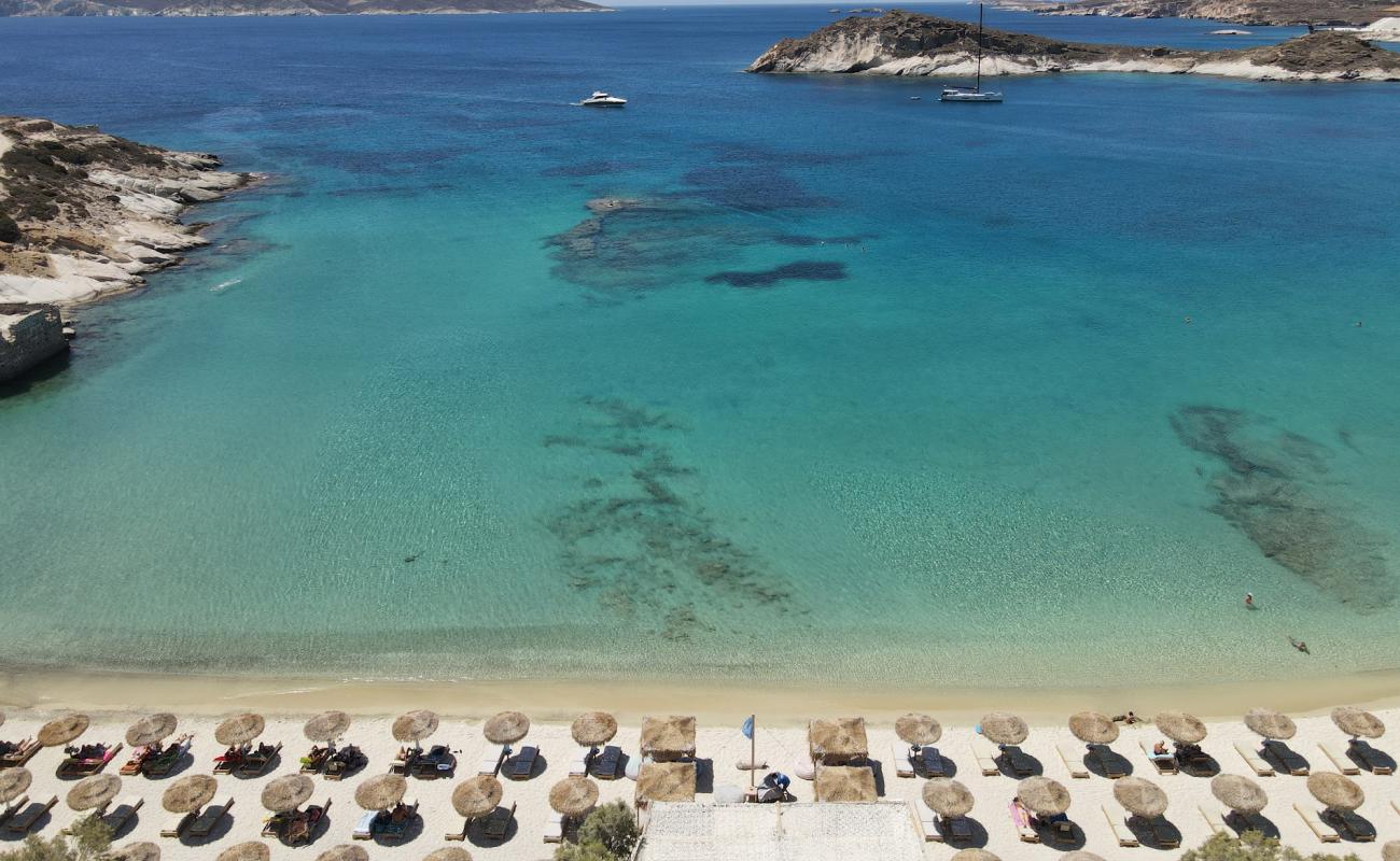 Foto de Playa de Prassa con brillante arena fina superficie