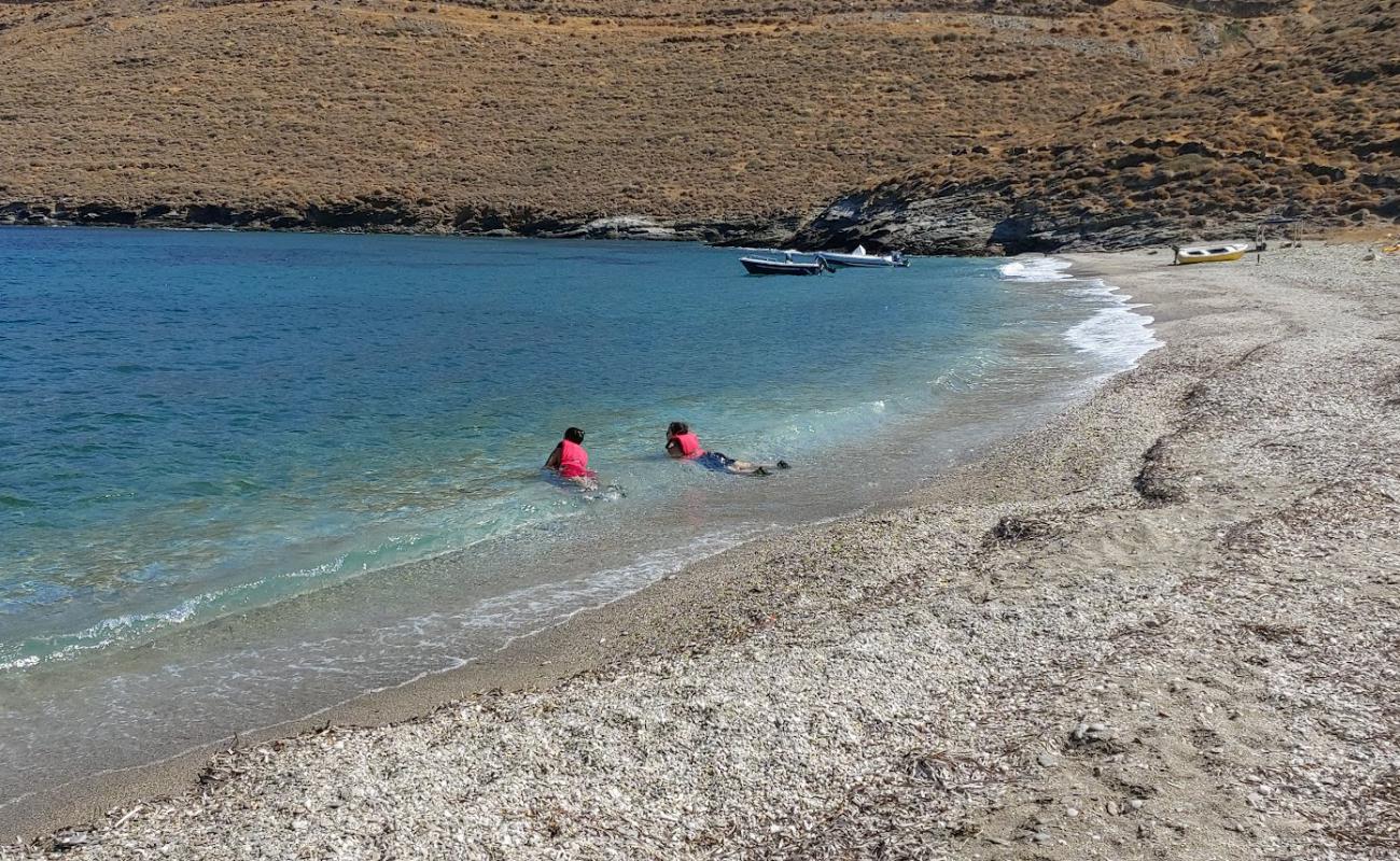 Foto de Paralia Mavrianou con guijarro fino claro superficie