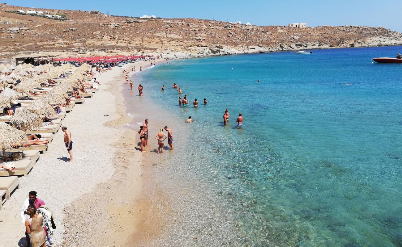 Foto de Playa Lia con guijarro fino claro superficie