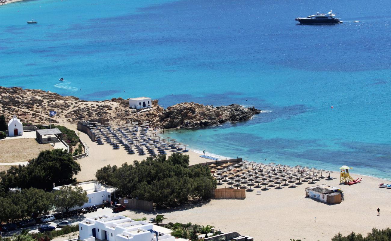 Foto de Playa Agrari con arena oscura superficie