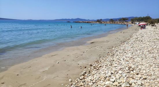 Piso Aliki beach