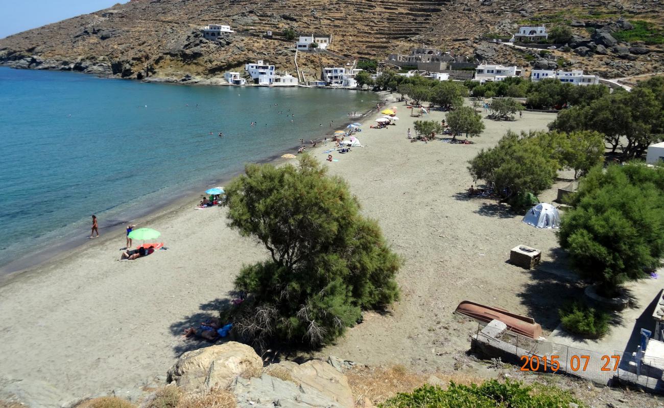 Foto de Playa Rohari con arena brillante superficie