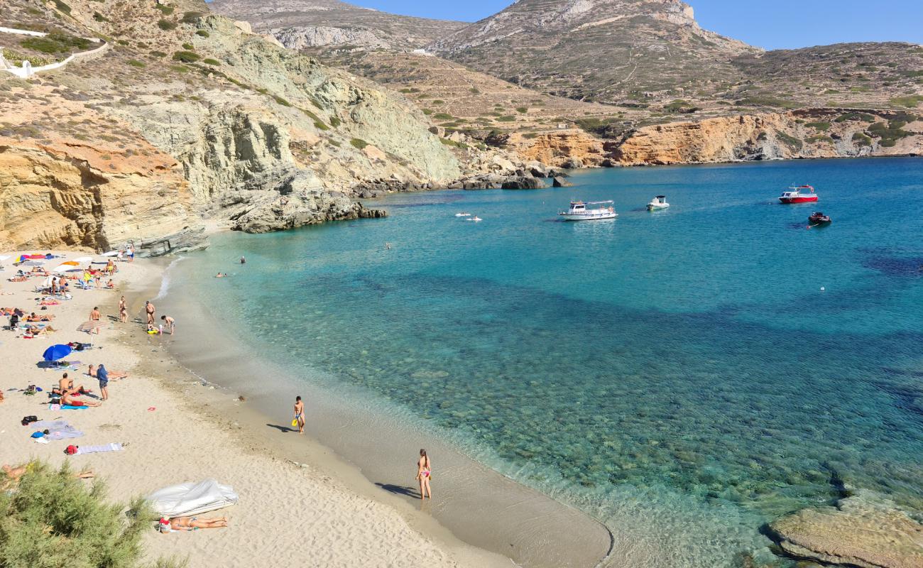 Foto de Playa Agali con arena brillante superficie