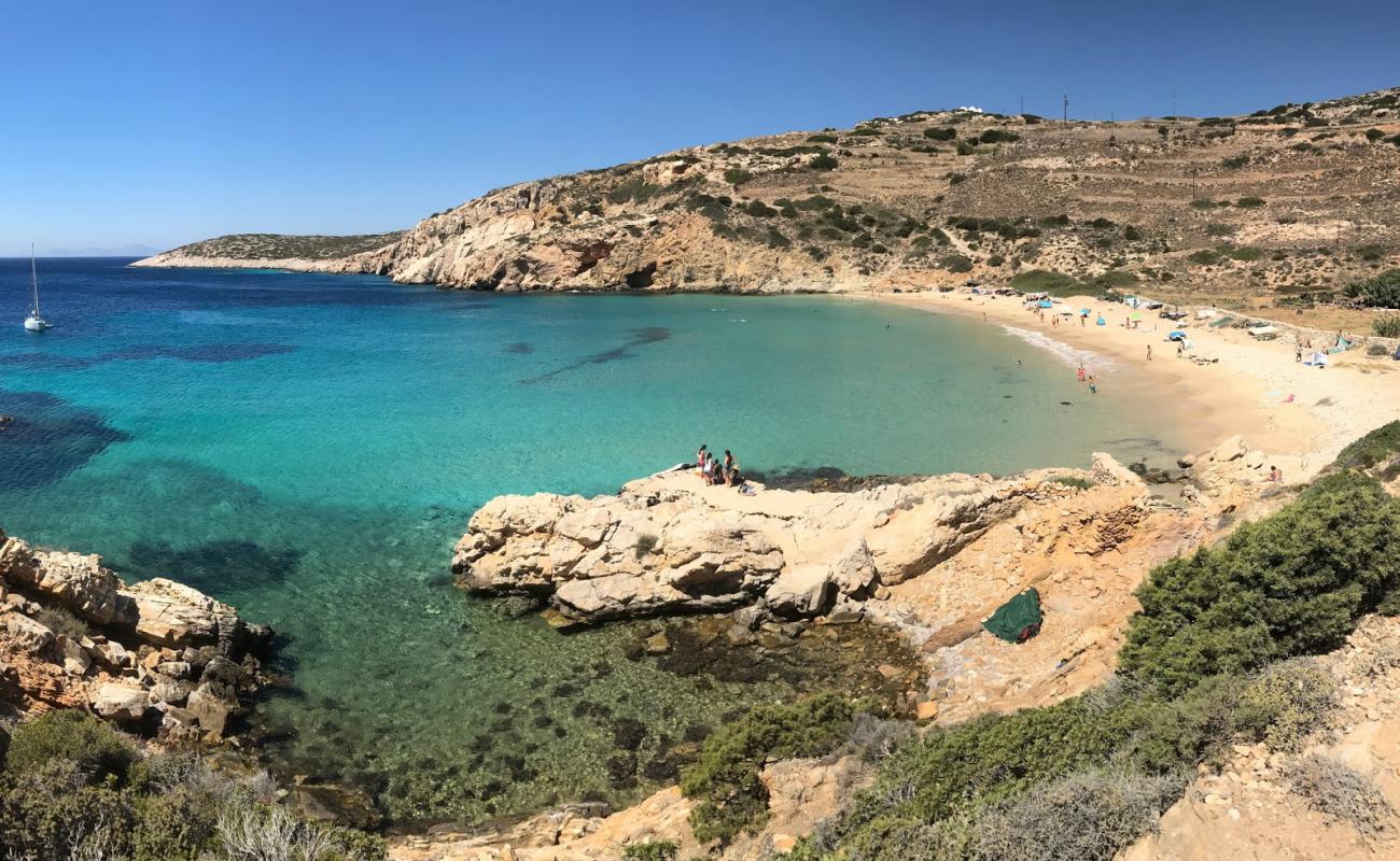 Foto de Playa Kedros con arena brillante superficie