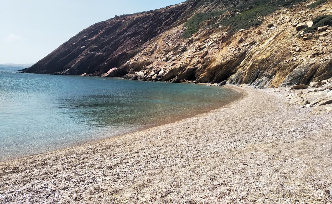 Foto de Kedromouri beach con guijarro fino claro superficie