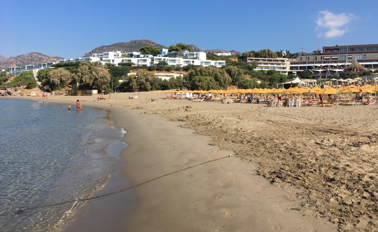 Foto de Lagoufa beach con arena brillante superficie