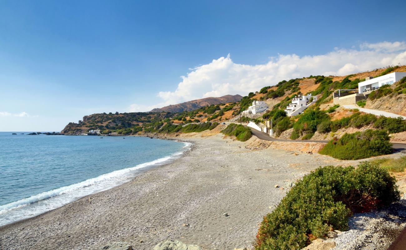 Foto de Podare beach con guijarro gris superficie