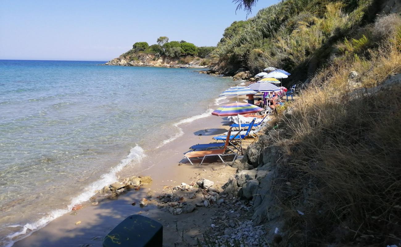 Foto de Paralia xechoriatis con brillante arena fina superficie