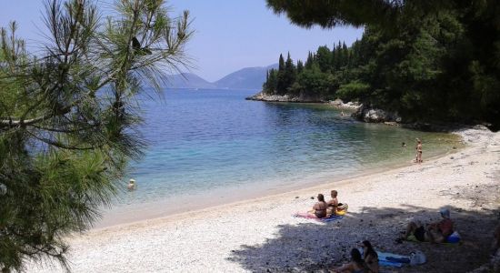 Loutro beach