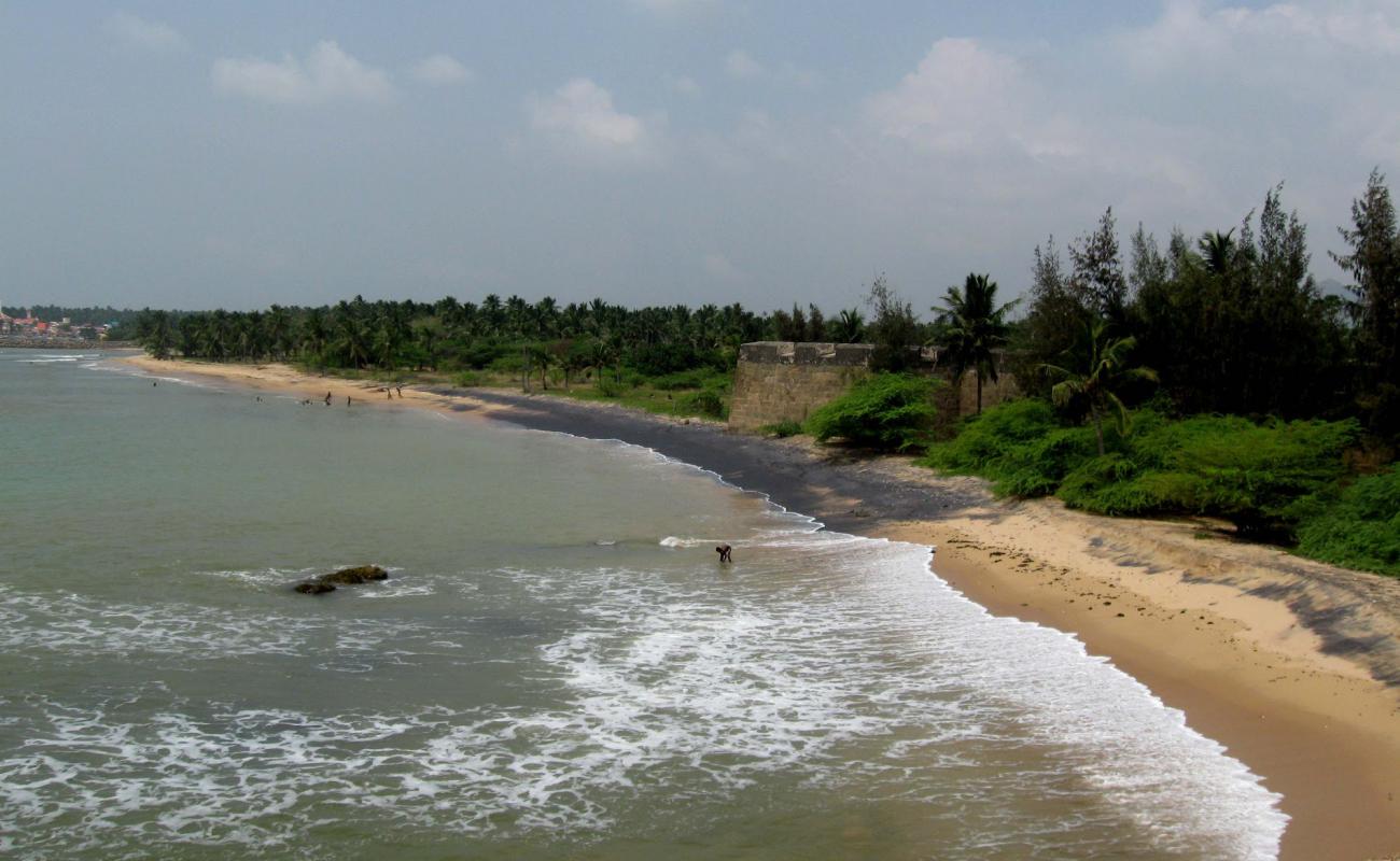 Foto de Vattakottai Beach con arena brillante superficie