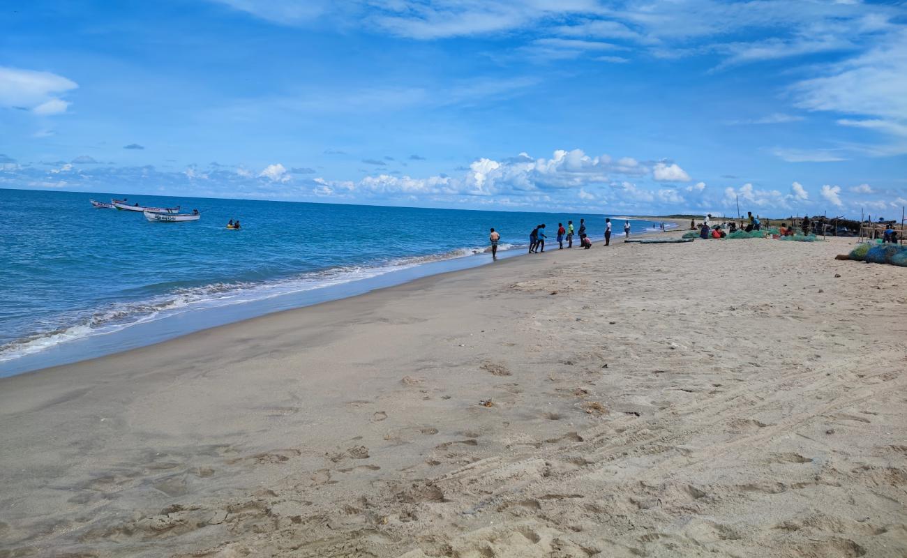 Foto de Dhanushkodi Beach con arena brillante superficie