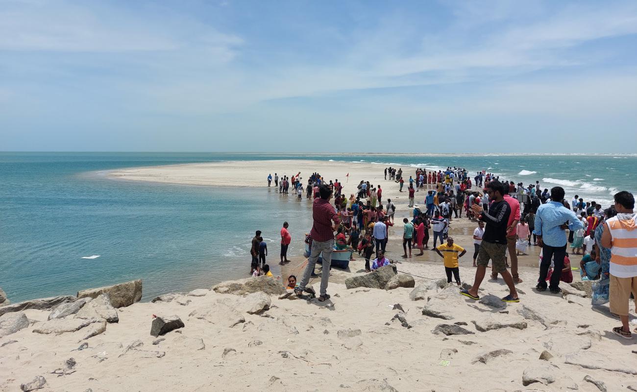 Foto de Arichal Munai Beach con brillante arena fina superficie