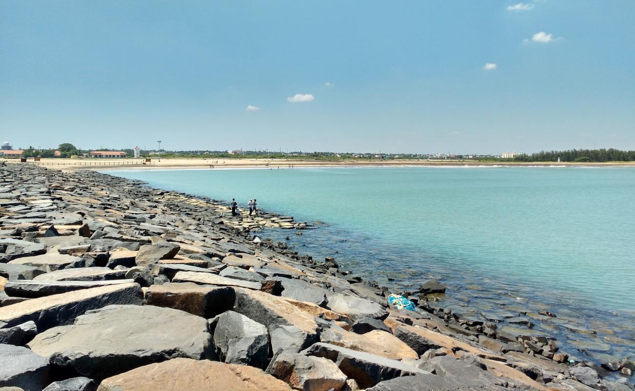 Foto de Karaikal Beach con arena brillante superficie