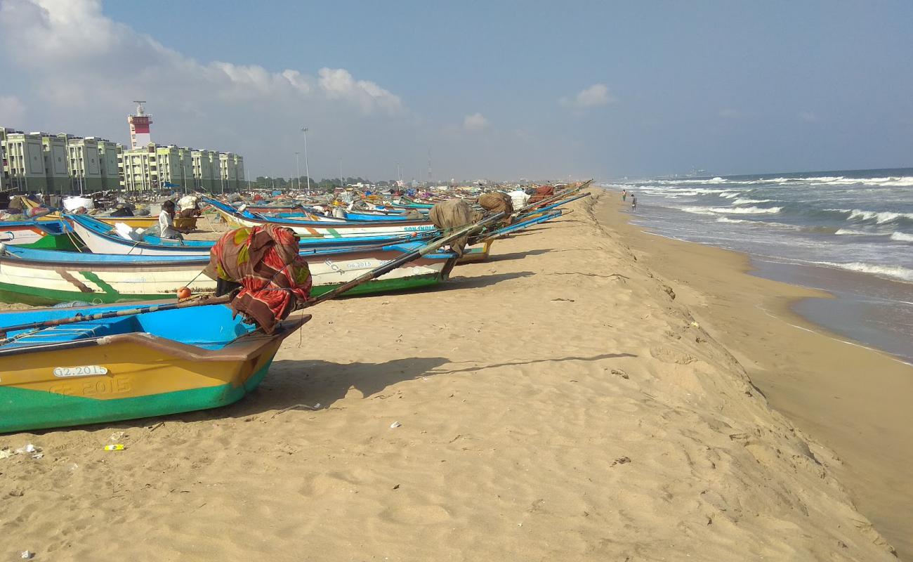 Foto de Foreshore Estate Beach con arena brillante superficie