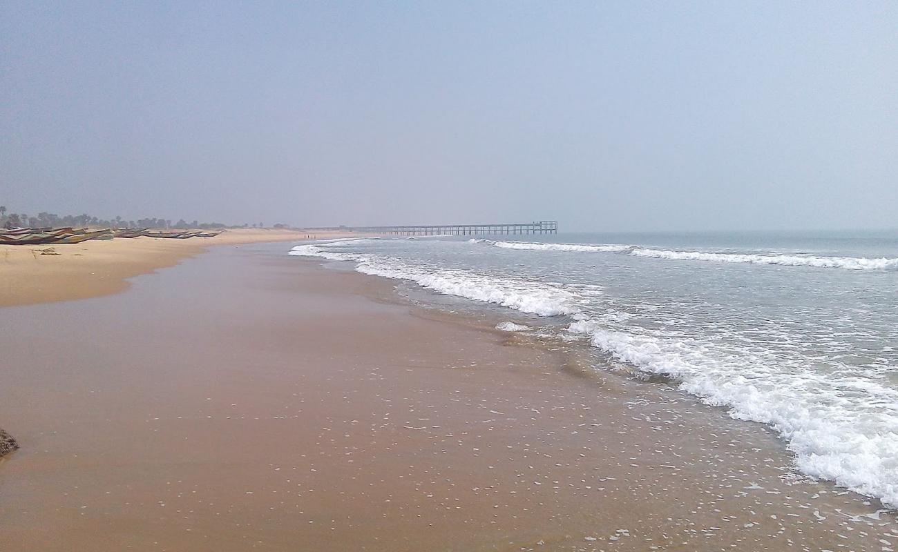 Foto de Chintapalli Beach con brillante arena fina superficie