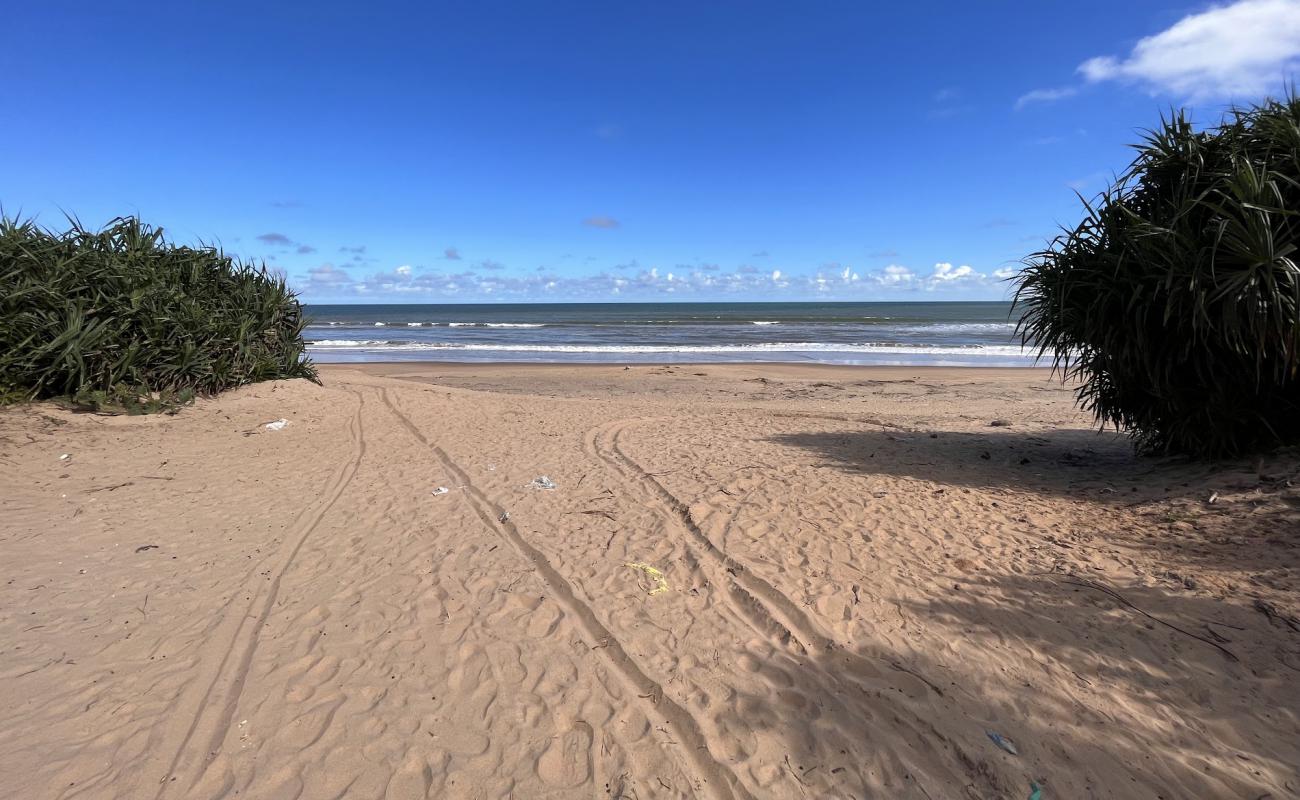 Foto de Dankalpadu Beach con arena brillante superficie