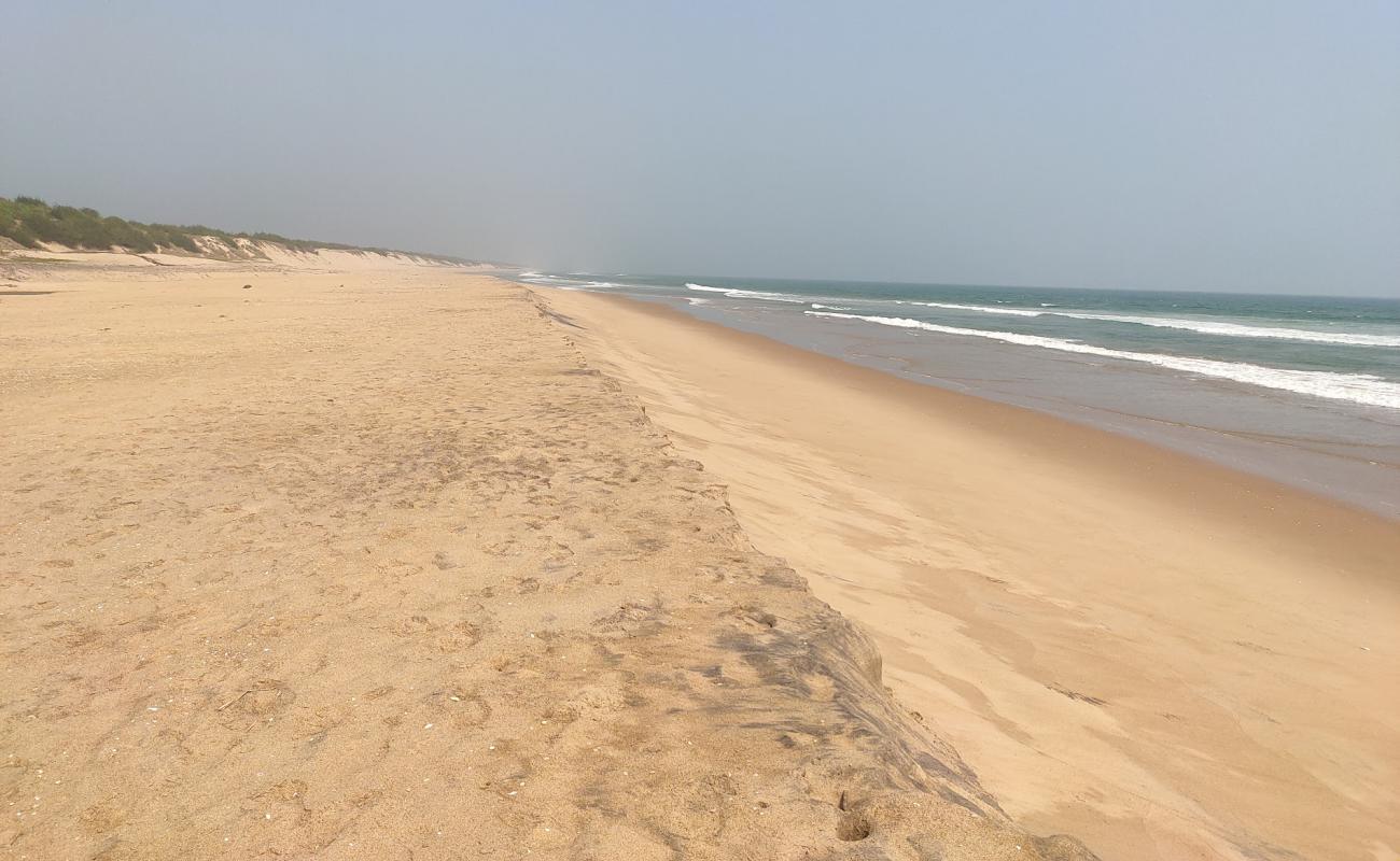 Foto de Markandi Beach con arena brillante superficie