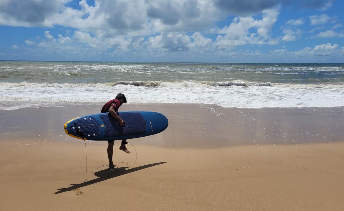 Foto de Balighai Beach con brillante arena fina superficie