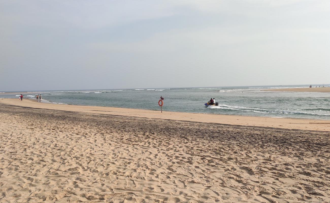 Foto de Ramachandi Beach con arena brillante superficie