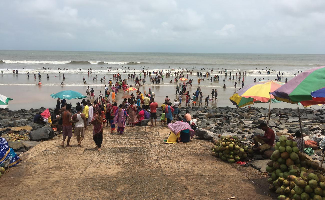 Foto de New Digha Sea Beach con arena brillante superficie