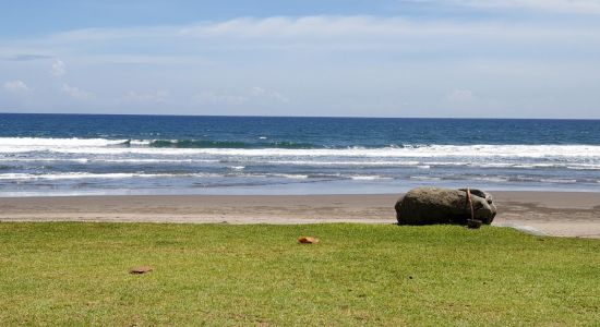 Pekutatan Beach