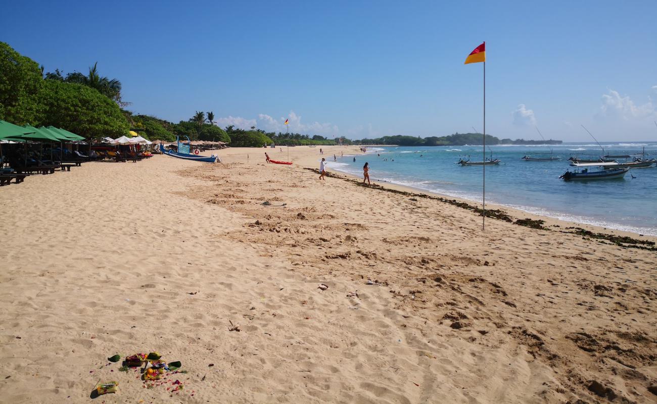 Foto de Nusa Dua Grand Hyatt con brillante arena fina superficie