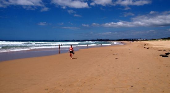 Corrimal Beach