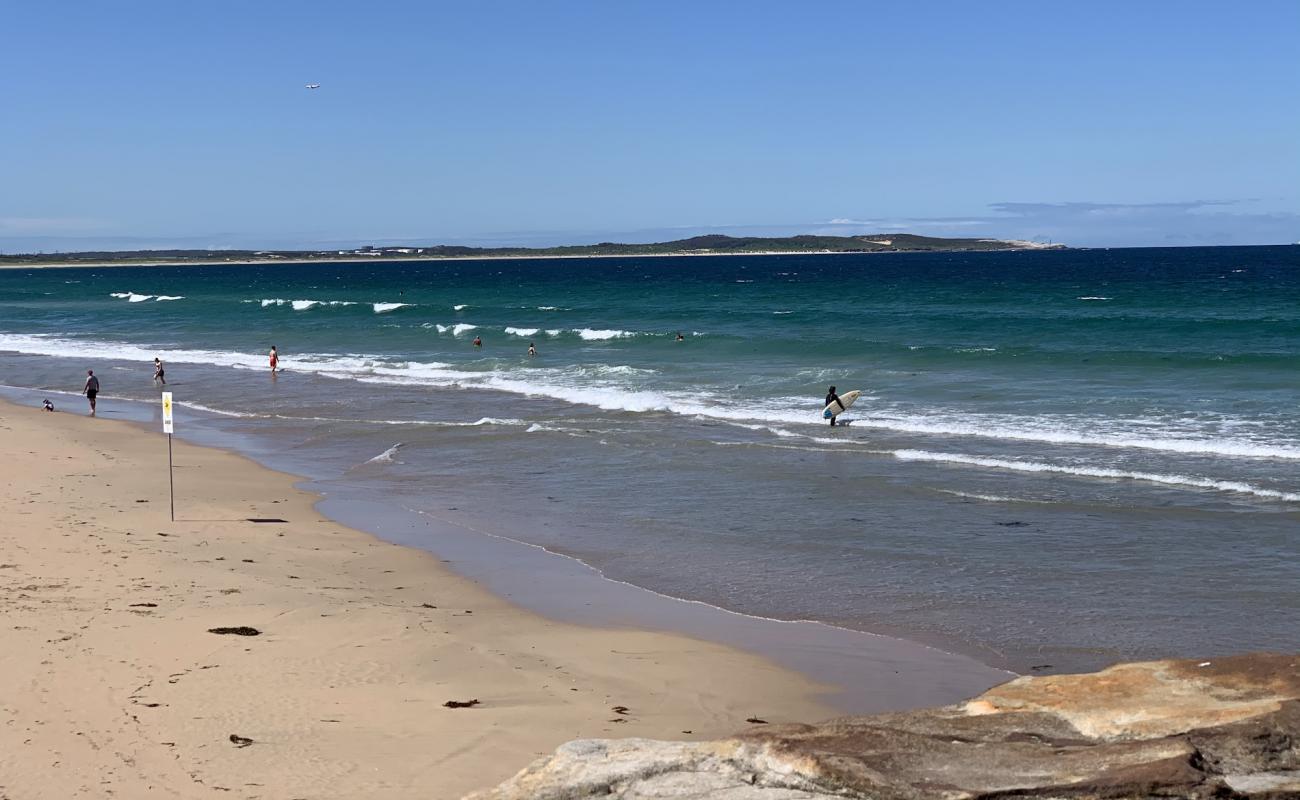 Foto de Cronulla Beach con arena brillante superficie