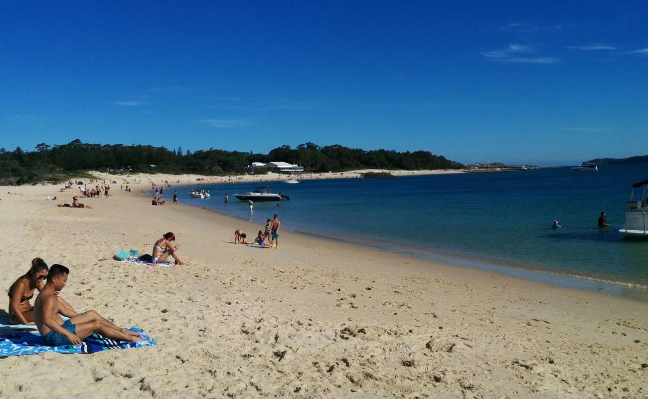 Foto de Yarra Bay Beach con arena brillante superficie