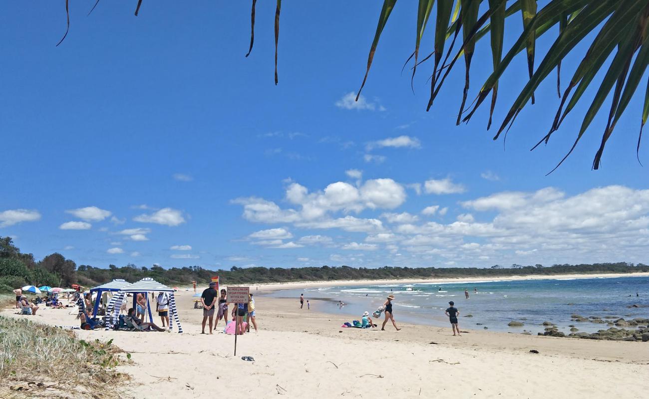 Foto de Iluka Beach con brillante arena fina superficie