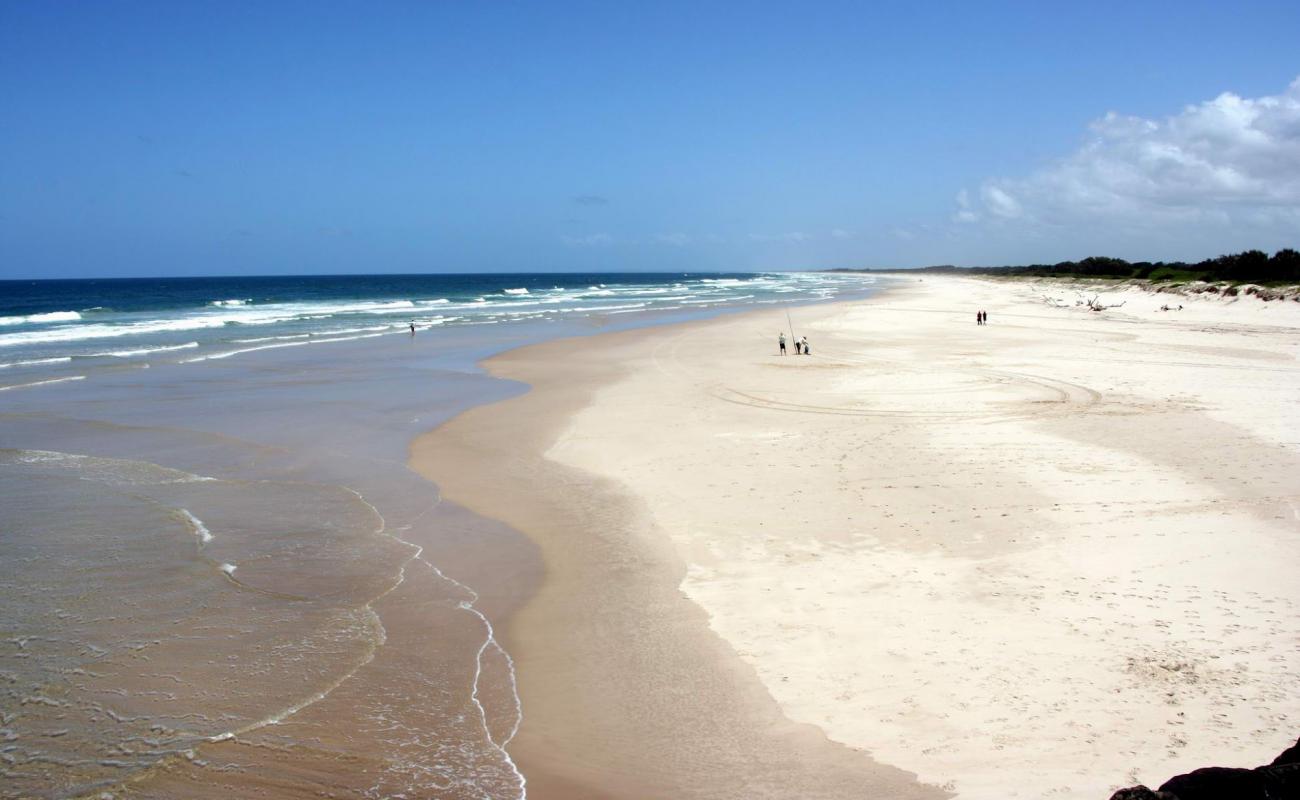 Foto de South Ballina Beach con arena brillante superficie