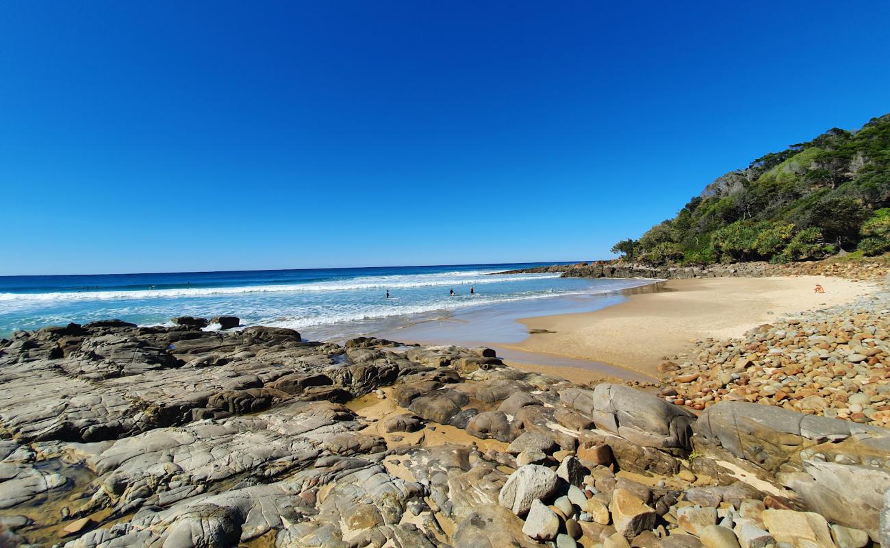 Foto de First Bay Coolum Beach con arena brillante superficie