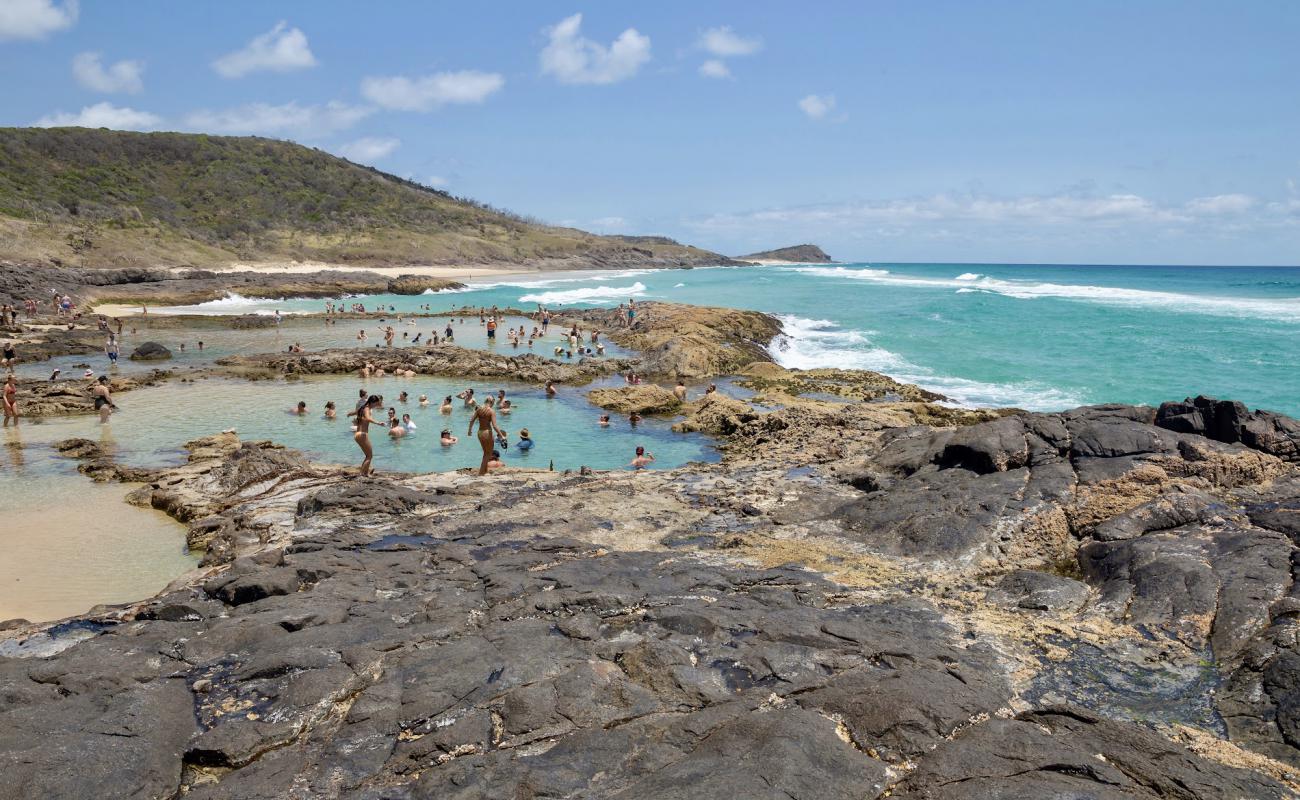 Foto de Champagne Pools Beach con arena brillante superficie