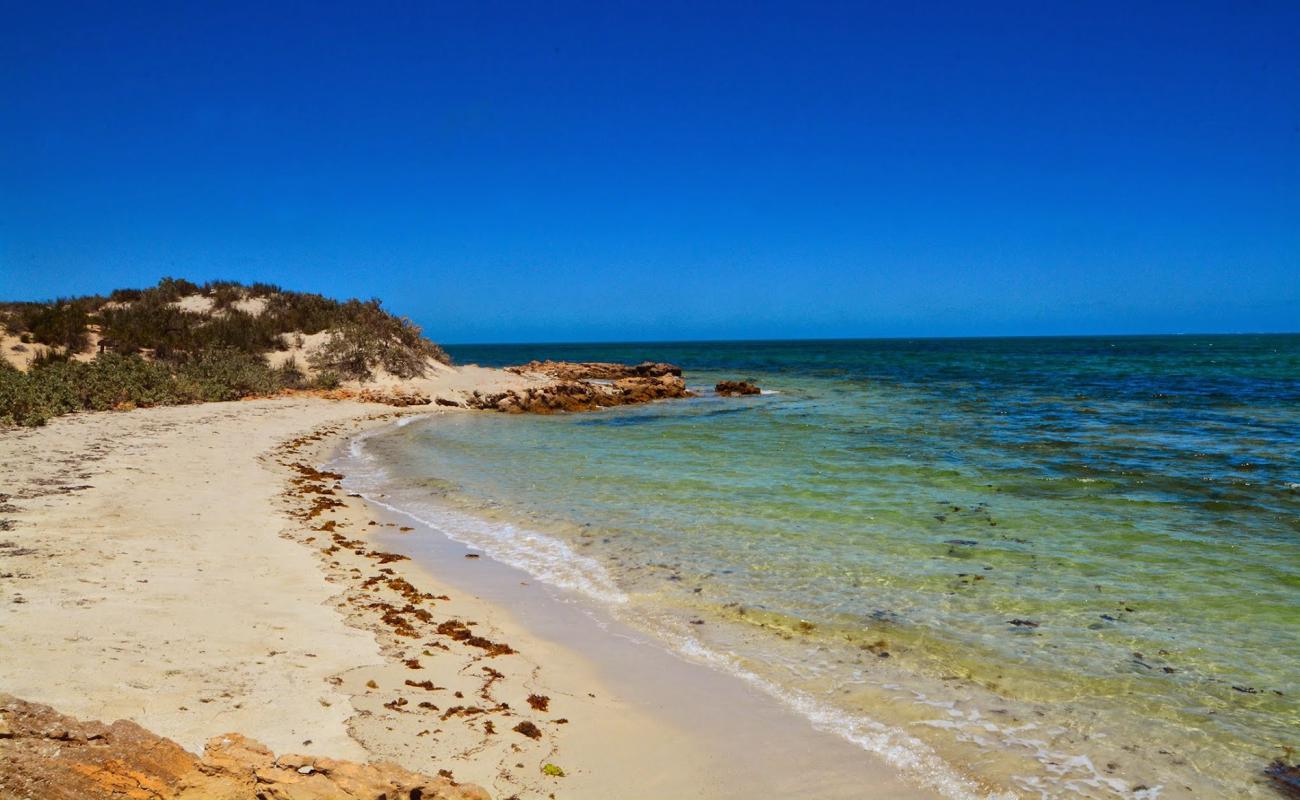 Foto de Bruboodjoo Beach con arena brillante superficie