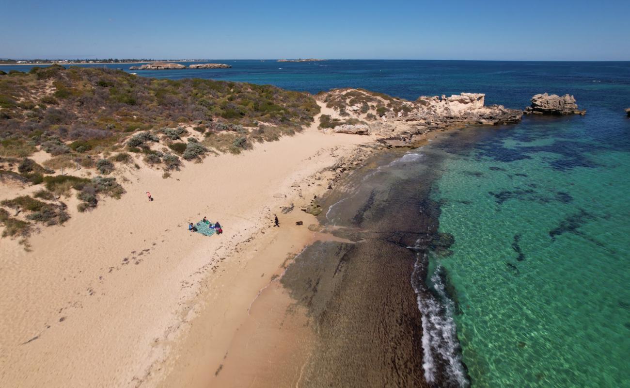 Foto de Cape Peron Beach con arena brillante superficie