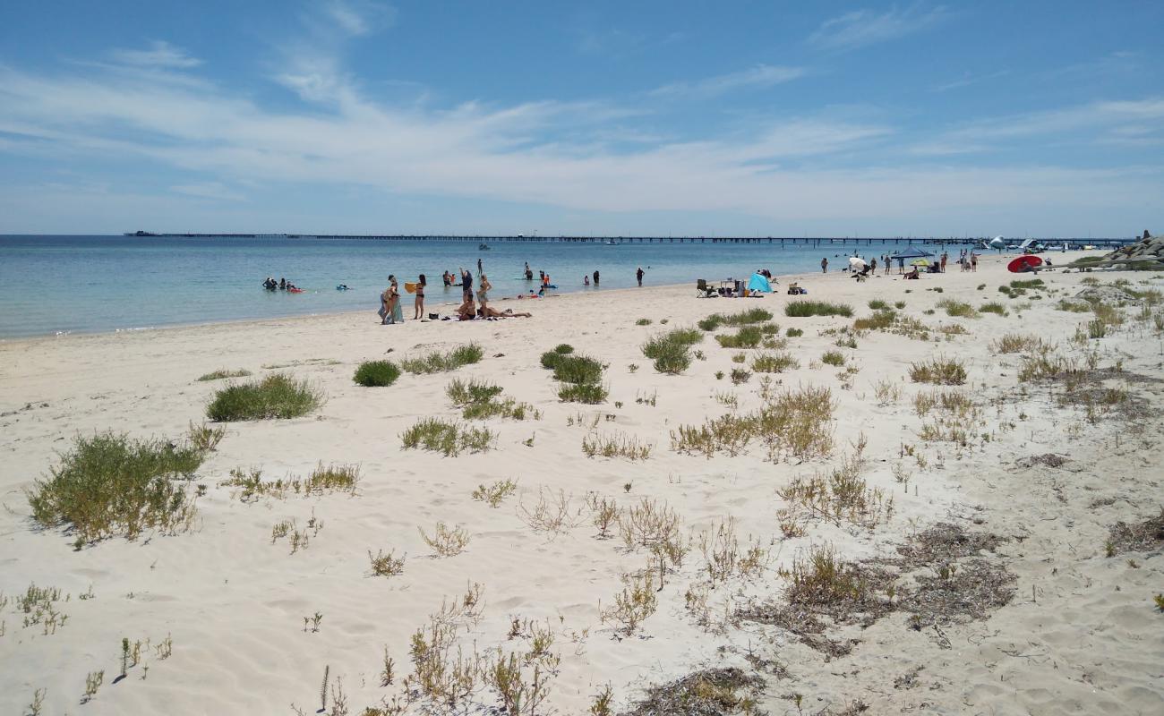 Foto de Geographe Bay con brillante arena fina superficie