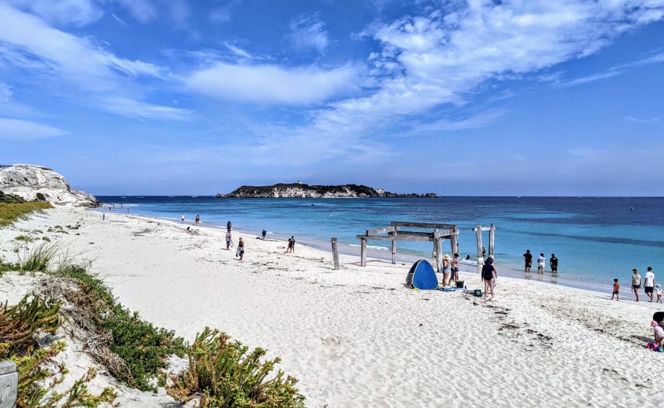 Foto de Hamelin Bay Beach con arena brillante superficie