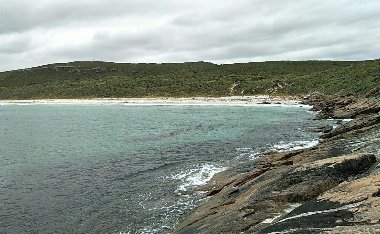 Foto de Hamelin Beach con arena brillante superficie