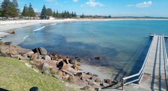 Middleton Beach