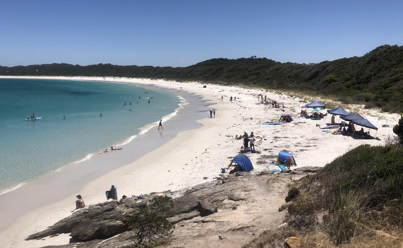 Foto de Gull Rock Beach con arena fina blanca superficie