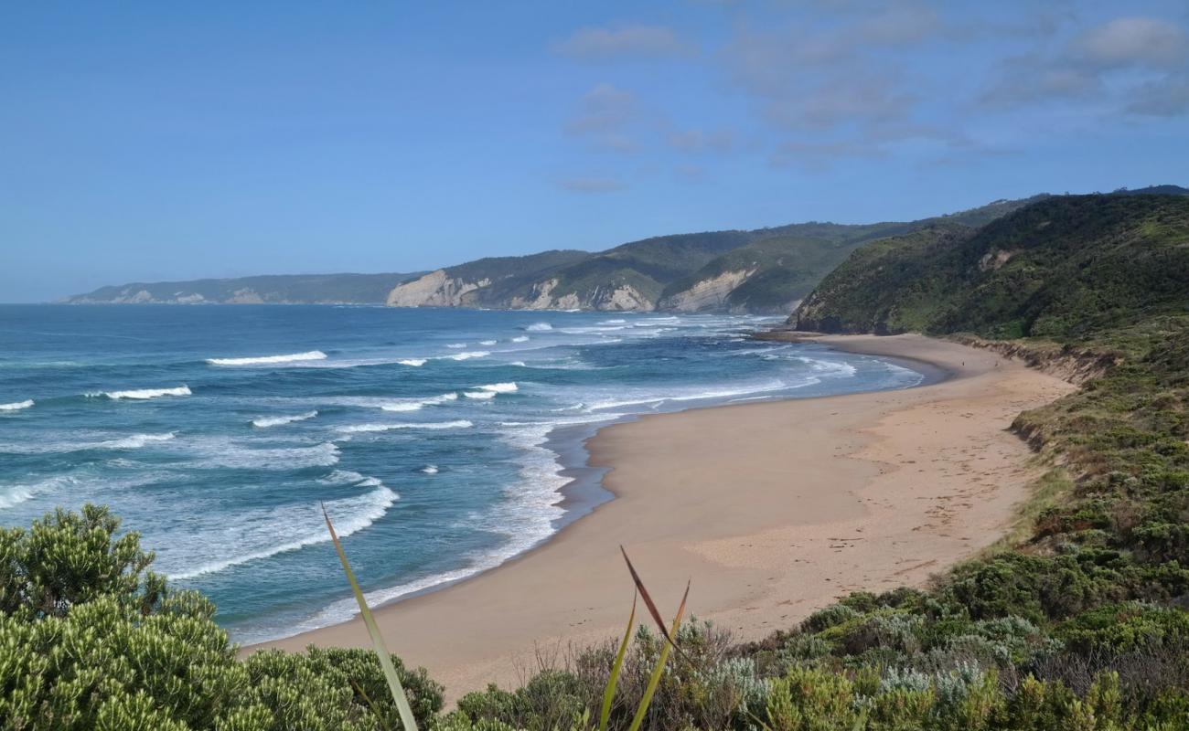 Foto de Johanna Beach con arena brillante superficie