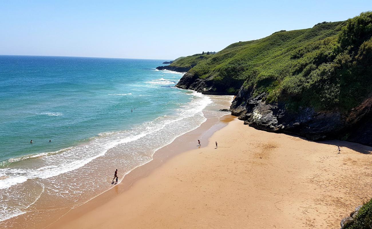 Foto de Silverstrand Beach con brillante arena fina superficie