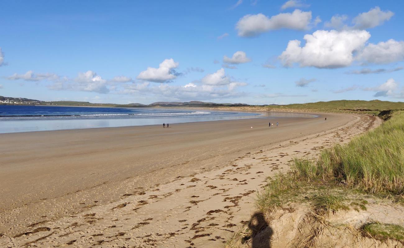 Foto de Carrigart Beach con arena brillante superficie